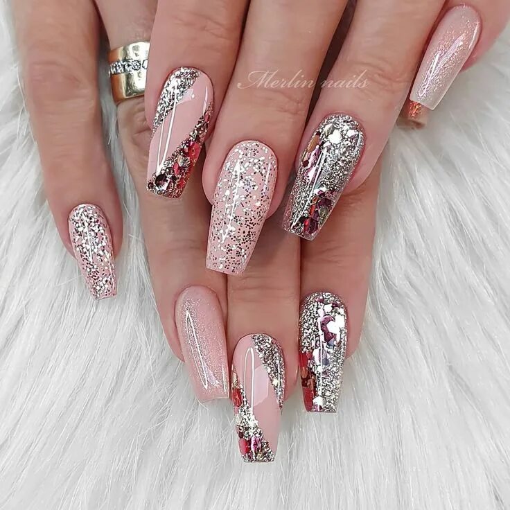 Красивый маникюр фото самый шикарный дизайн Közzétéve itt: Műkörmök- díszítések. Nail art