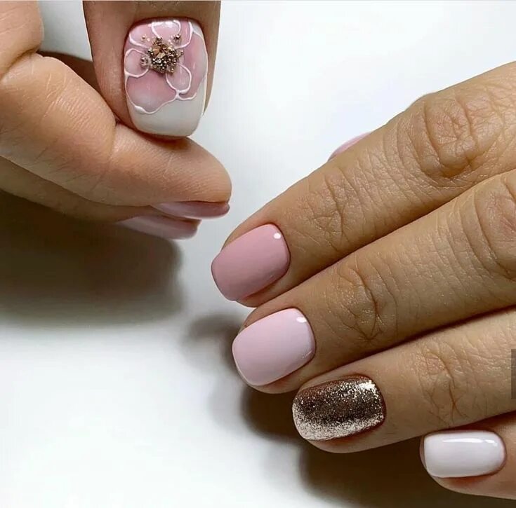Красивый маникюр фото самый шикарный на короткие Pin by Nadya Sviridenko on Маникюр City nails, Nails, Manicure