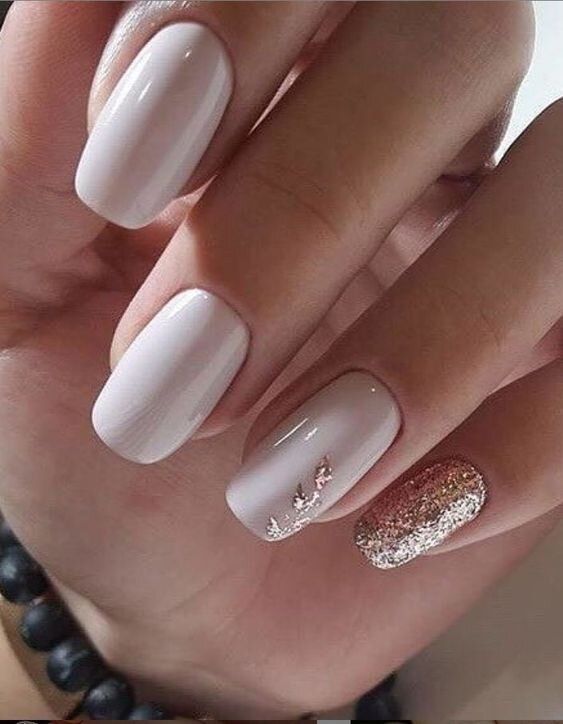 Красивый маникюр фото самый шикарный светлый 25 Nail Art Designs for Winter That Aren't Tacky - Anna Elizabeth Nails, White a