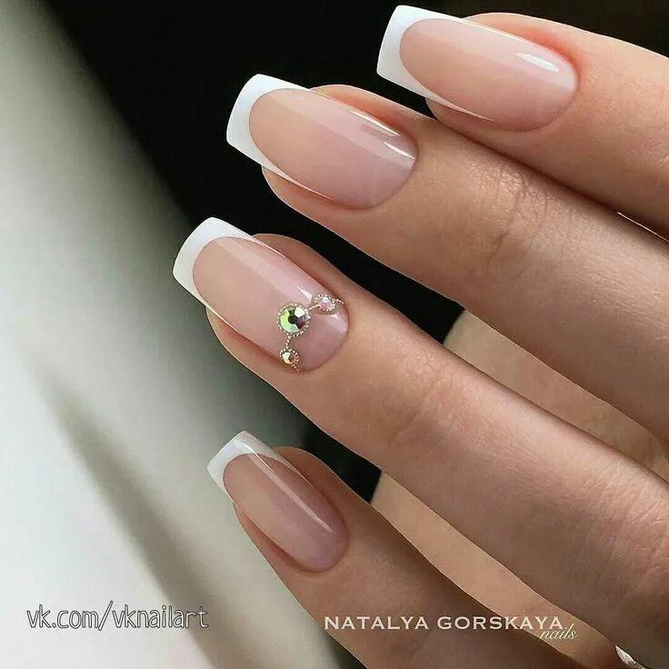 Красивый маникюр френч квадратные ногти Pin on Дизайнерские ногти in 2024 French tip acrylic nails, Curved nails, Trendy
