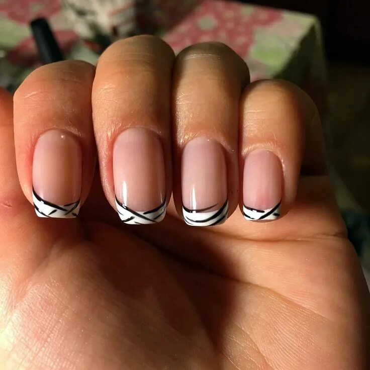Красивый маникюр френч на короткие ногти квадрат cool 75 Mesmerizing Ideas on French Tip Nails - Fascinating French Manicure Chec