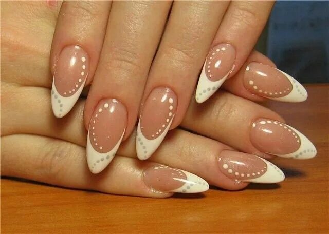 Красивый маникюр френч на миндалевидные Пин от пользователя svenswan на доске Nails Рисунки для французского маникюра, К
