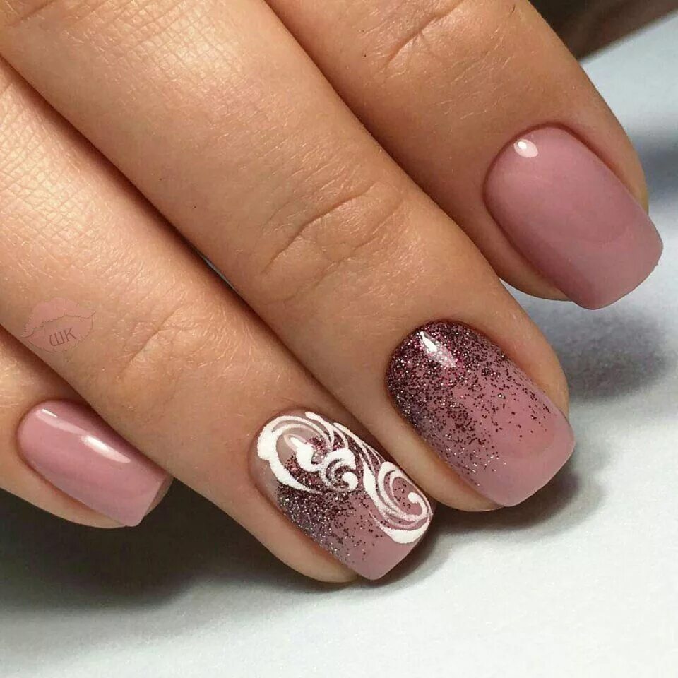 Красивый маникюр гель лаком на короткие Pin on Маникюр Manicure nail designs, Simple gel nails, Nail manicure