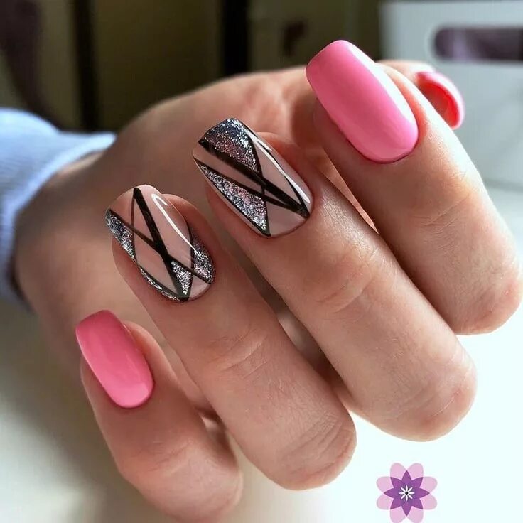 Красивый маникюр геометрия Pin by WOMANLYCLUB on Маникюр Nail art, Best nail art designs, Square nails