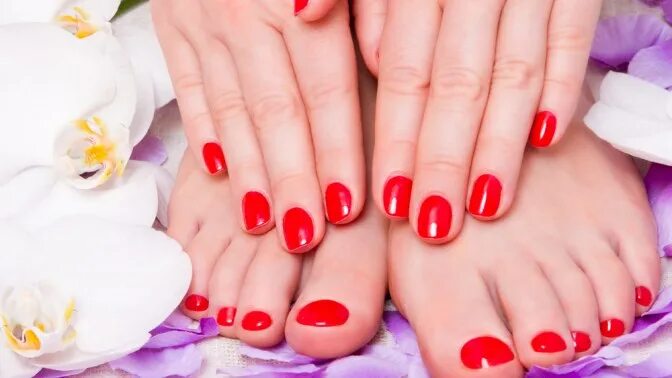 Красивый маникюр и педикюр Салон красоты и СПА (SPA) - маникюр и педикюр со скидкой по купону в Пензе от Bi