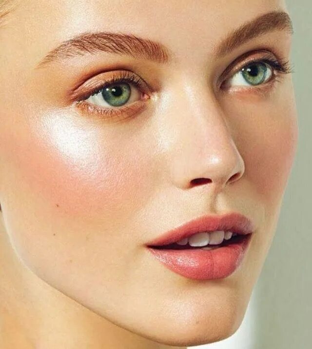 Красивый натуральный макияж Pin by The Liliway Artistry on Great Makeup Ideas Natural makeup looks, Wedding 