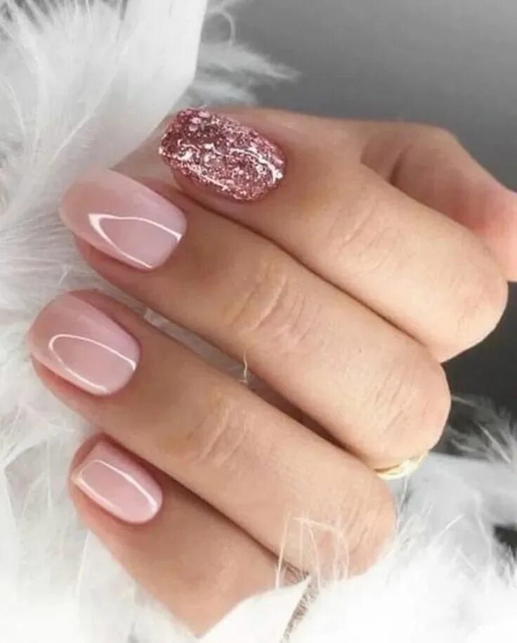 Красивый нежный маникюр с блестками Пин от пользователя Яна на доске Nail art в 2020 г. Ногти, Дизайнерские ногти и 