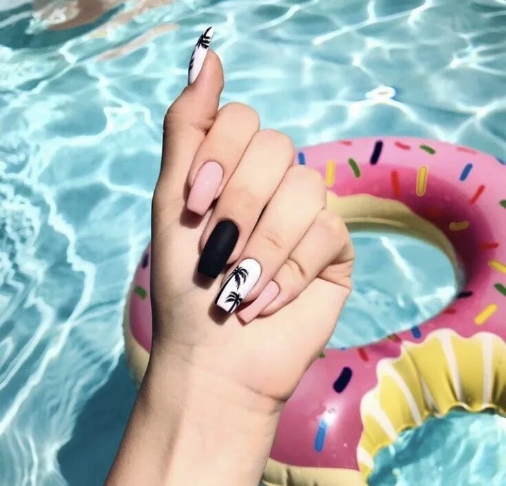 Красивый ногти маникюр на лету Pin on nails Summer nails beach, Crazy nail designs, Beach nails