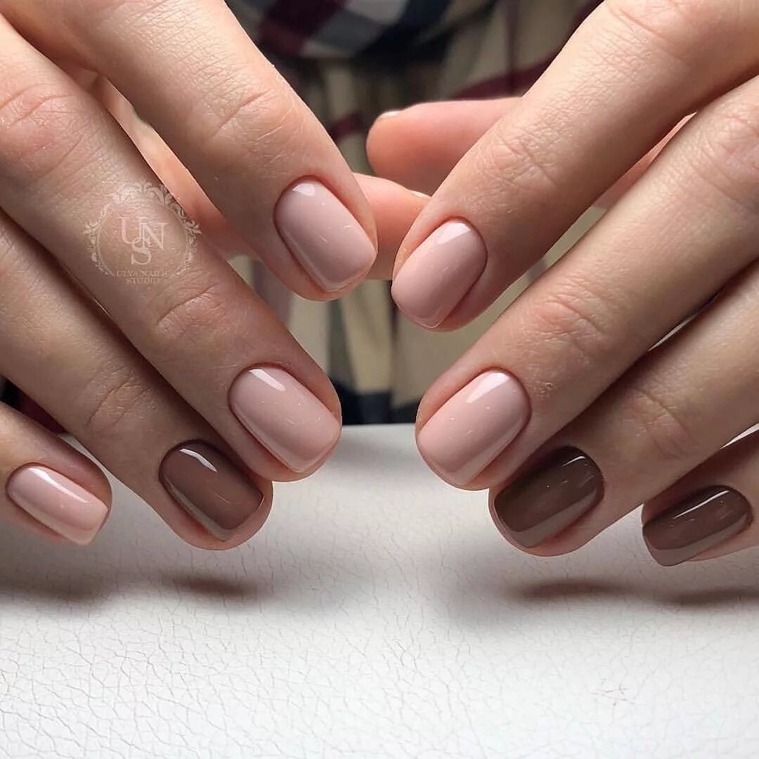 Красивый однотонный маникюр на коротких ногтях Нюдовый маникюр 2019: 100+ фото модных тенденций и новинок дизайна Nagelfärger, 