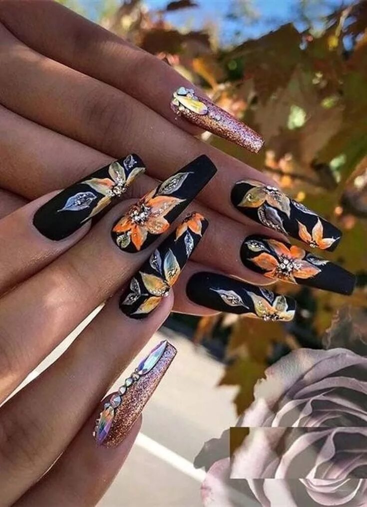 Красивый осенний маникюр на длинные ногти Pin by amber meyers on Nails Long nail art, Black nail designs, Cool nail design