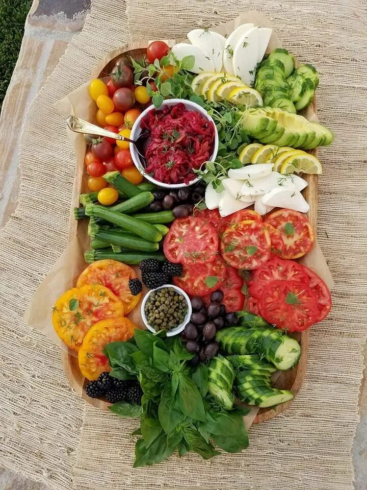 Красивый овощной оформление Summer Vegetable Platter Recipe Vegetable platter, Clean food crush, Clean recip