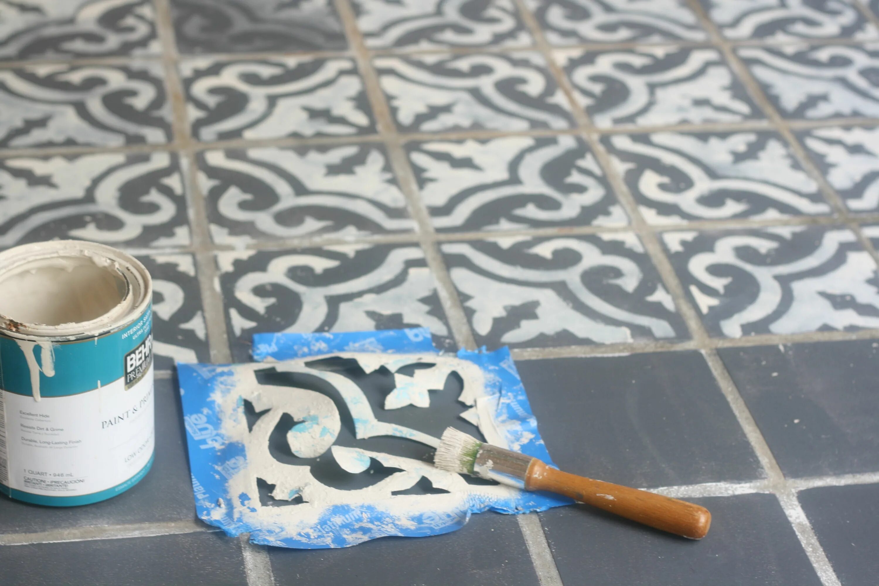 Краска для плитки фото I painted faux encaustic/cement tile on my front porch * mimzy & company Porch t