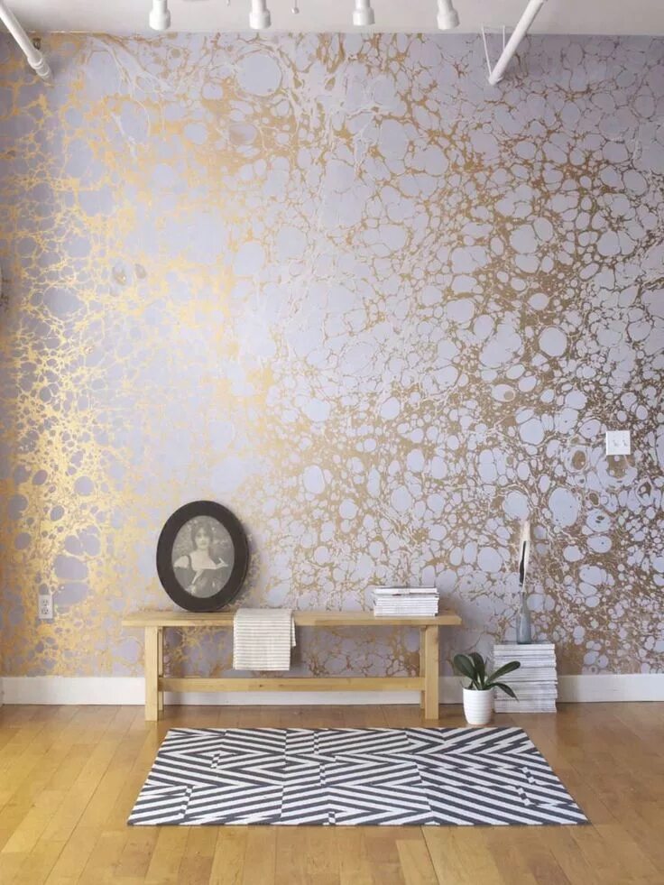 Краска вместо обоев фото Handmade patterned wallpaper - LUNARIS I (FOG) - CALICO WALLPAPER Decoración de 