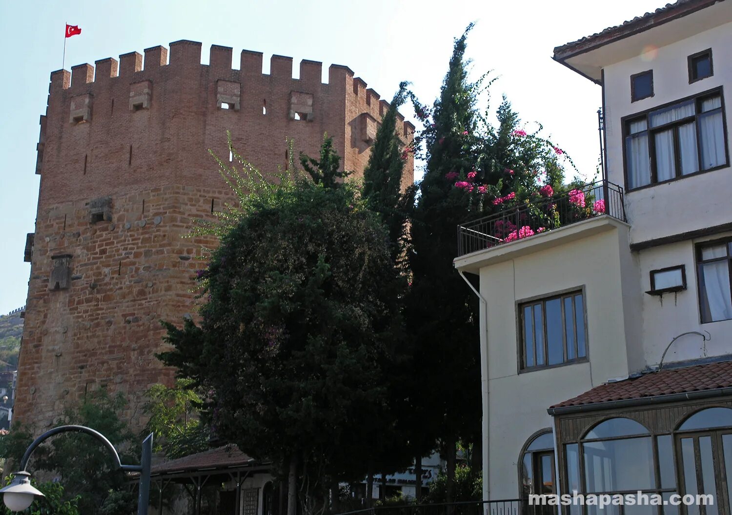 Красная башня фото The Red Tower and the Port of Alanya - MashaPasha travel