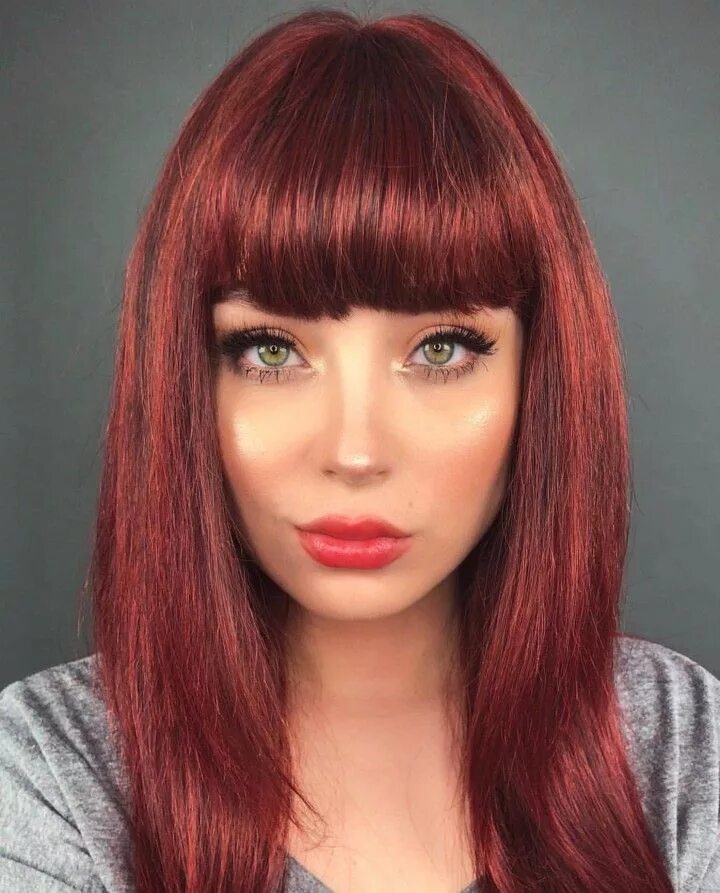 Красная челка фото Red hair Tolle haare, Weinrotes haar, Haar pony