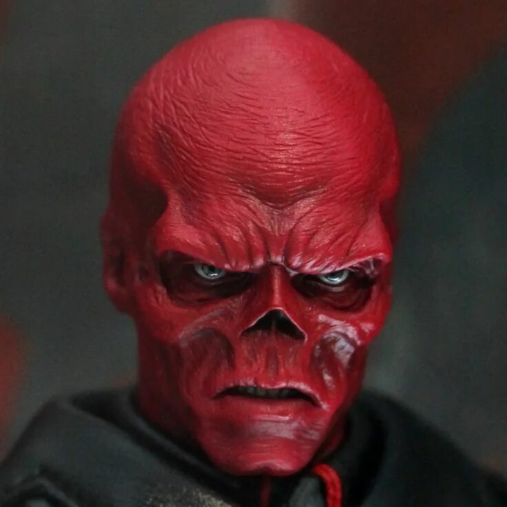Красная голова фото Red Skull
