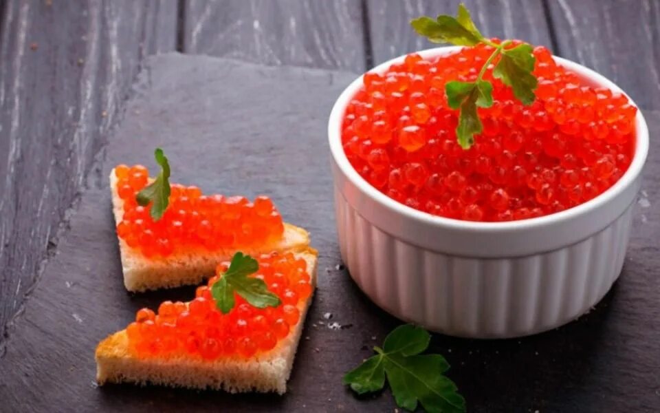 Красная икра фото Икра красная розница и опт: 8 000 тг. - Продукты питания / напитки Алматы на Olx