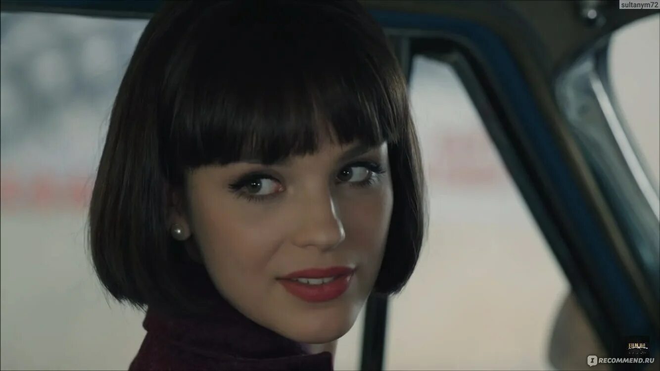 Красная королева сериал фото из фильма Красная королева - "♤ ♤ ♤"Время в настенных часах. Правда в оборванном сне..."- 