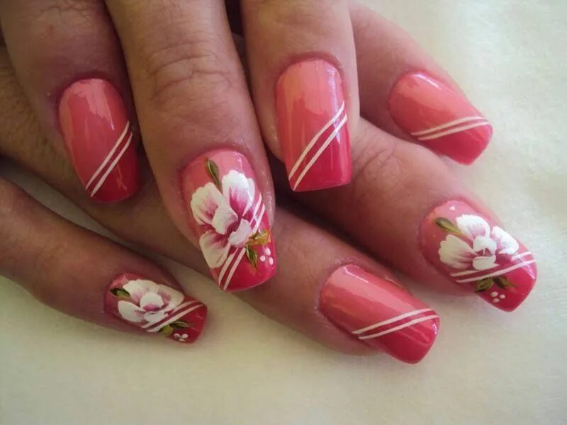Красно розовый маникюр Perfect for wearing in autumn Finger nail art, Flower nail designs, Nail art