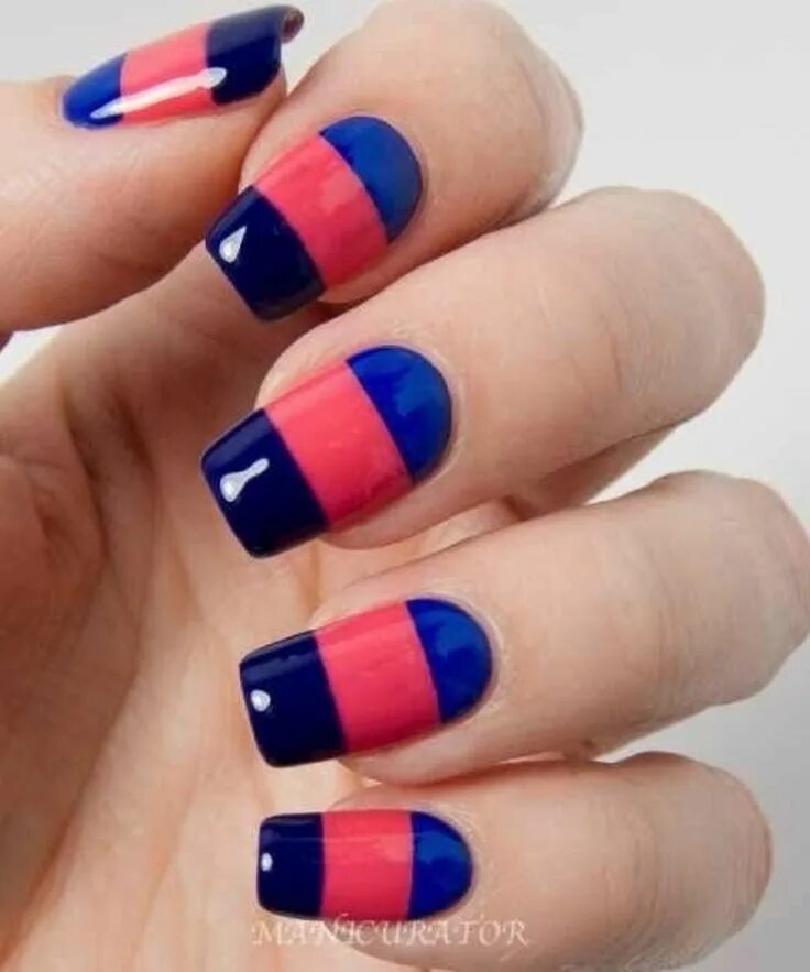Красно синий маникюр Pin by Fabienne Dal on Nagellak Tape nail art, Fancy nails designs, Easy nail ar