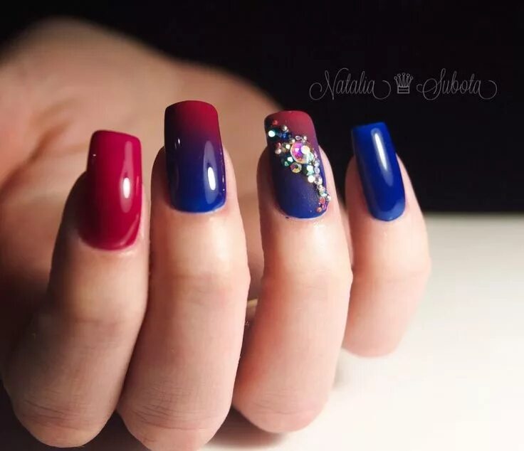 Красно синий маникюр Новинки синего маникюра: 80 свежих фото Wedding nails design, Cool nail designs,
