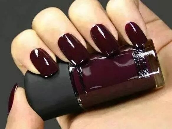 Красно вишневый маникюр 50+ Adorable Valentine’s Day Nail Art That You Would Love for Sure - Blurmark Un