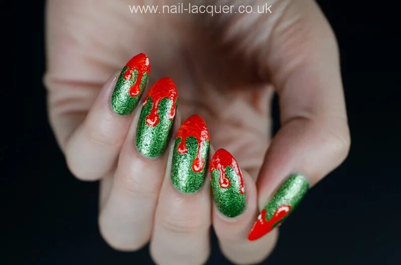 Красно зеленые ногти маникюр Scary Halloween nail art - Nail Lacquer UK