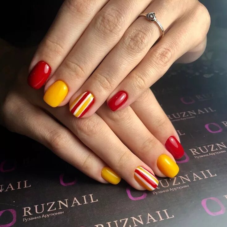 Красно желтый маникюр Manicure yellow with red