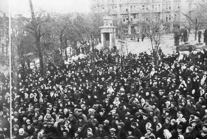 Краснодар фото войны Детская школа искусств № 4 им. В.А.Кеворкова Новости