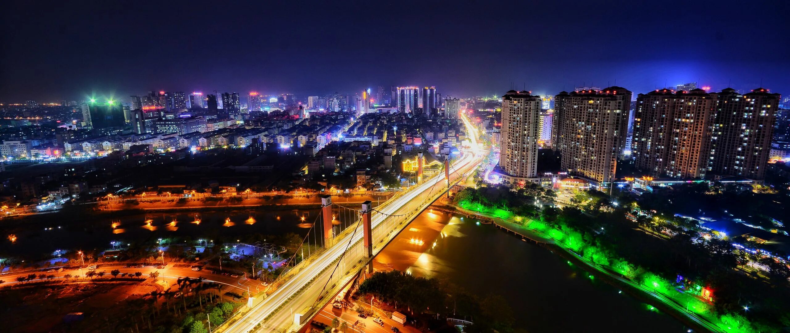 Краснодар ночью фото Скачать 2560x1080 ночной город, огни города, освещение, вид сверху обои, картинк