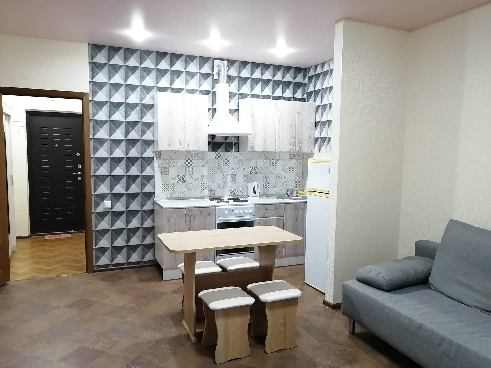 Краснодар снять студию фото Снять студию, 36 м² по адресу Краснодар, Краевая Клиническая Больница, улица Вос
