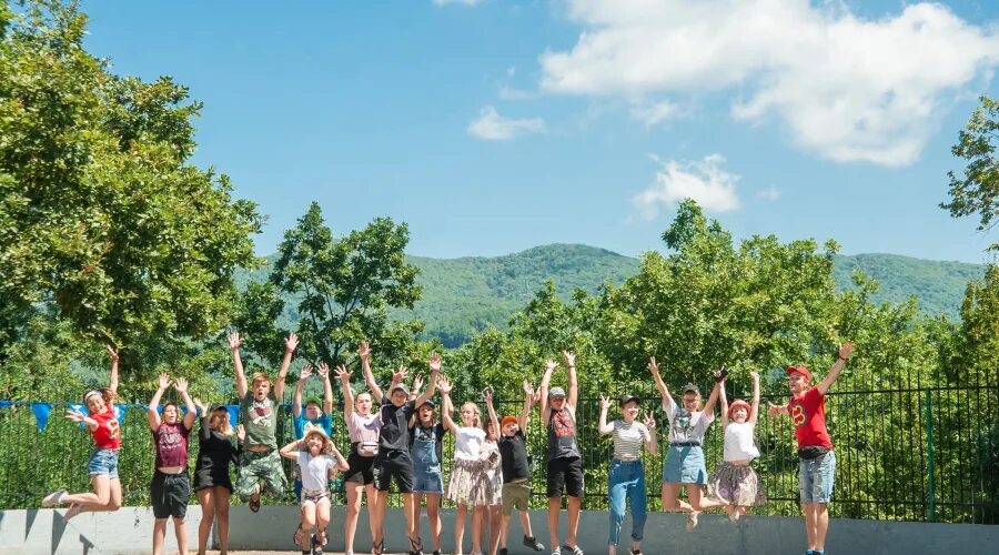 Краснодарский край лагерь фото Пульс Кэмп - Лагерь активного отдыха в Туапсе летний лагерь 2024 Плюск кемп, тур