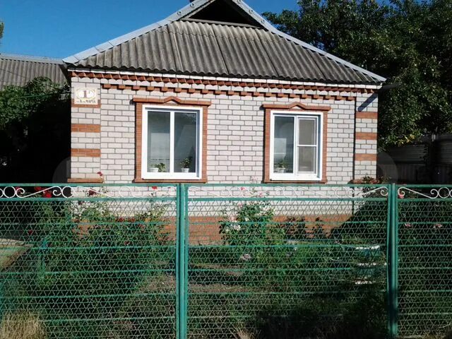 Краснодарский край недвижимость цена фото Дом 85 м² на участке 3 сот. на продажу в Приморско-Ахтарске Купить дом в Приморс