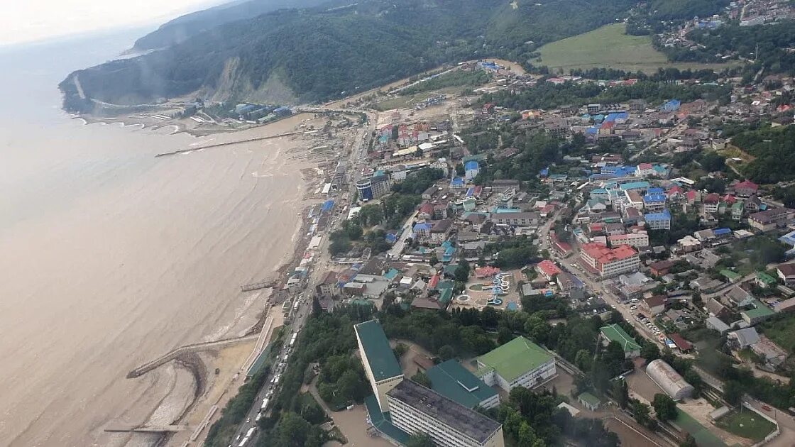 Краснодарский край сейчас фото Профсоюзы Кубани объявили сбор гуманитарной помощи жителям подтопленных районов 
