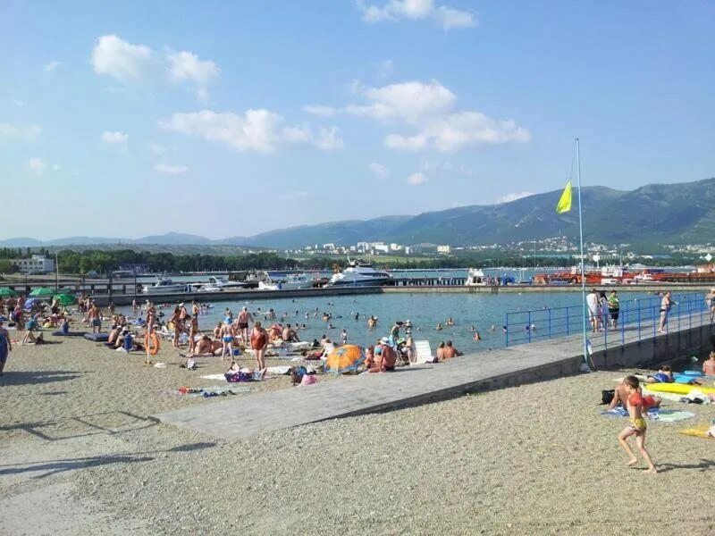Краснодарский край тонкий мыс фото пляж Гостевой дом Ахиллес, Геленджик - цены отеля у моря, отзывы, фото, номера, конта