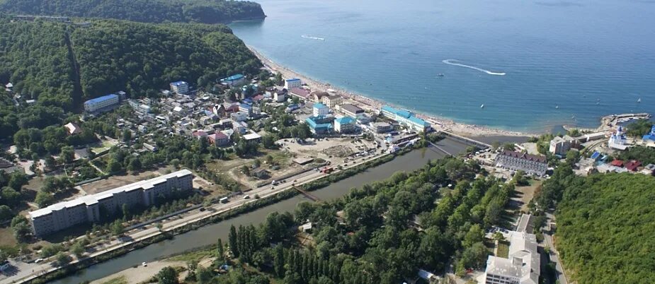 Краснодарский край туапсинский район поселок новомихайловский фото Гостиничный комплекс "Торнадо"