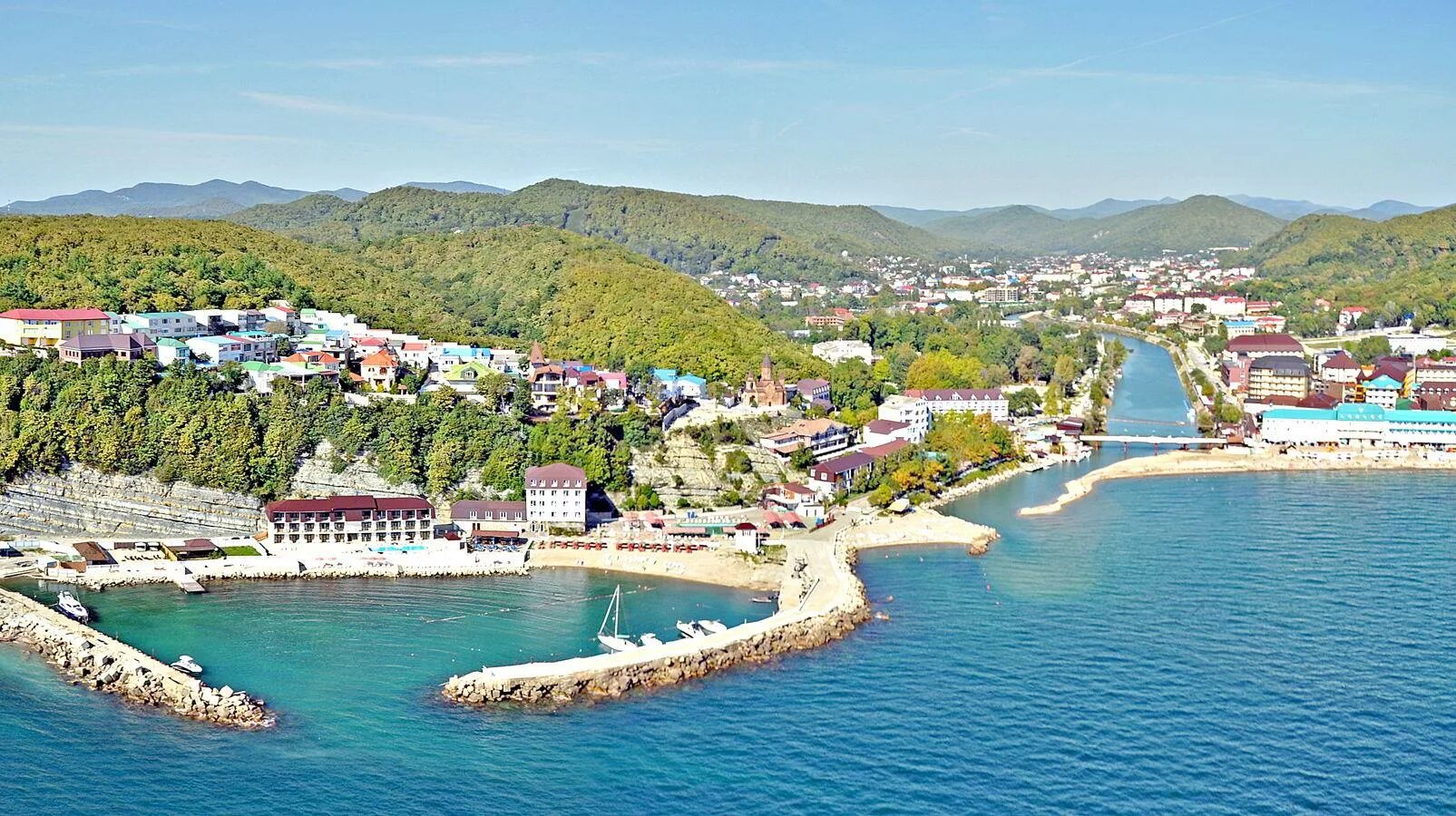 Краснодарский край туапсинский район поселок новомихайловский фото Без звезд База отдыха Торнадо, Туапсе, Россия Поиск, сравнение, и покупка туров 