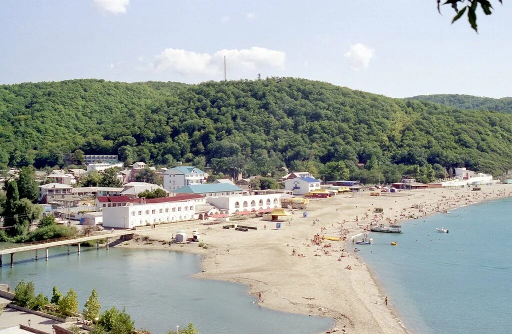 Краснодарский край туапсинский район поселок новомихайловский фото Гостиница База Отдыха Торнадо, Новомихайловский, цены - Гостиница База Отдыха То