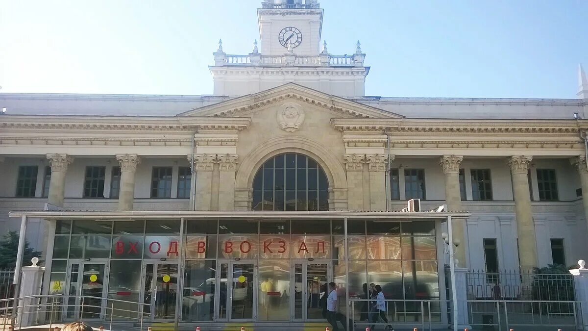 Краснодарский жд вокзал фото Жизнь в г. Краснодаре. Плюсы и минусы Из Краснодарского края с любовью Дзен