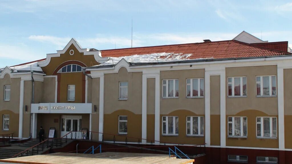 Красное белгородская область фото Красненский районный дворец культуры, библиотека, Подгорная ул., 2, село Красное