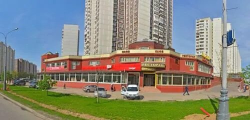 Красное белое братиславская ул 26 фото Верный, магазин продуктов, Братиславская ул., 20 - Яндекс.Карты