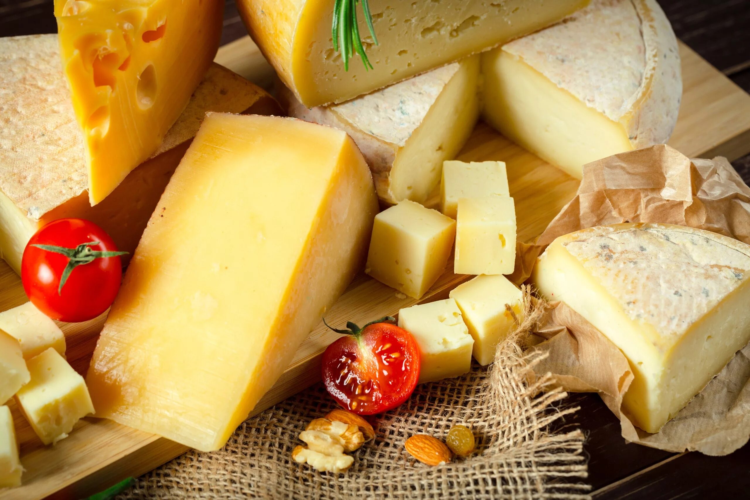 Красное белое сыры фото Wallpaper : food, cheese, tomatoes 2560x1707 - WallpaperManiac - 1761391 - HD Wa