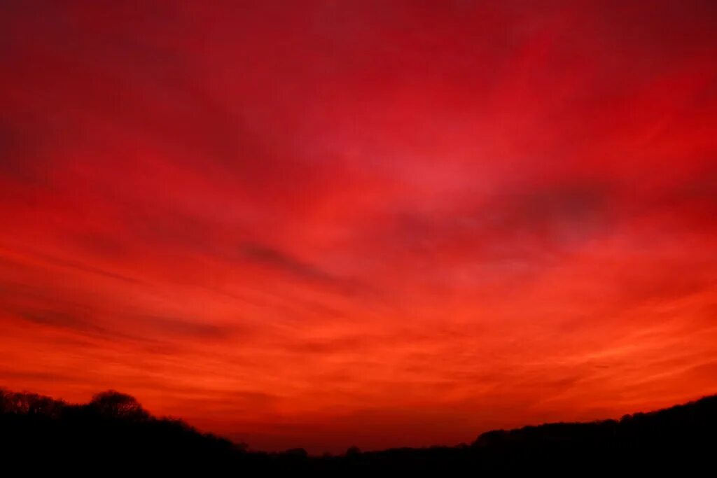 Красное небо фото Red Heaven over Stoughton sagesolar Flickr