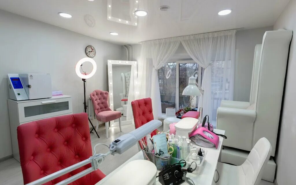 Красное село маникюр салон Студия маникюра Mangosteen Nail Studio Полянка, ногтевая студия, Пыжёвский пер.,