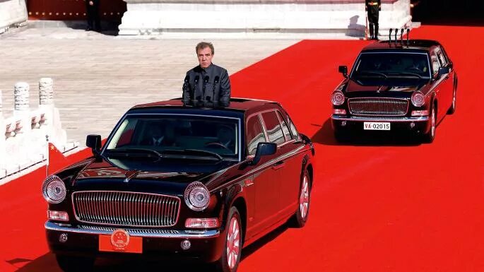 Красное знамя автомобиль фото Джереми Кларксон про "китайский Бентли". - DRIVE2
