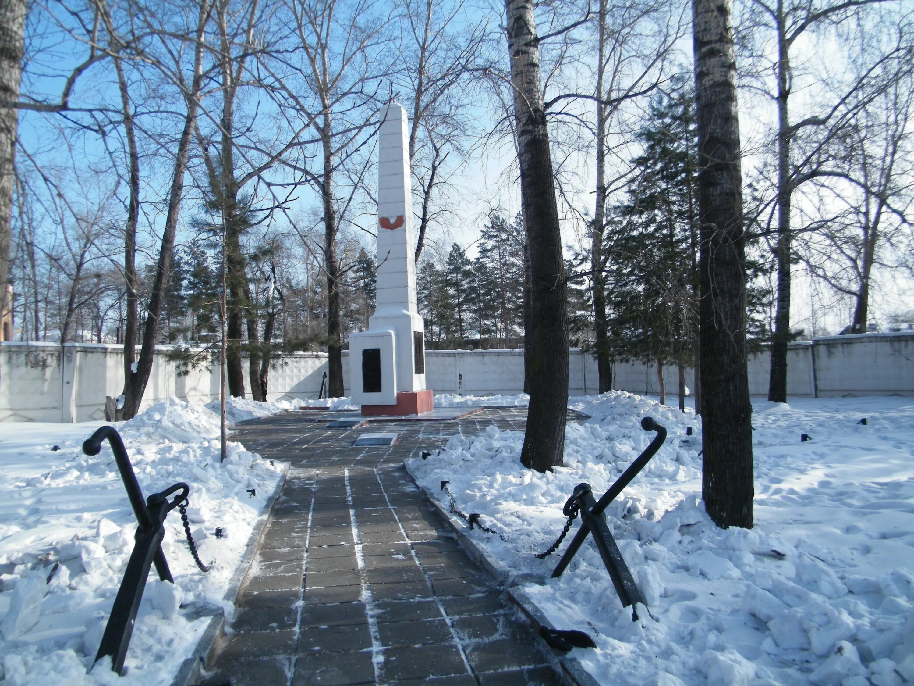 Краснофлотский хабаровск фото Файл:Хабаровск, Краснофлотский район, братская могила 1918-1922.JPG - Путеводите
