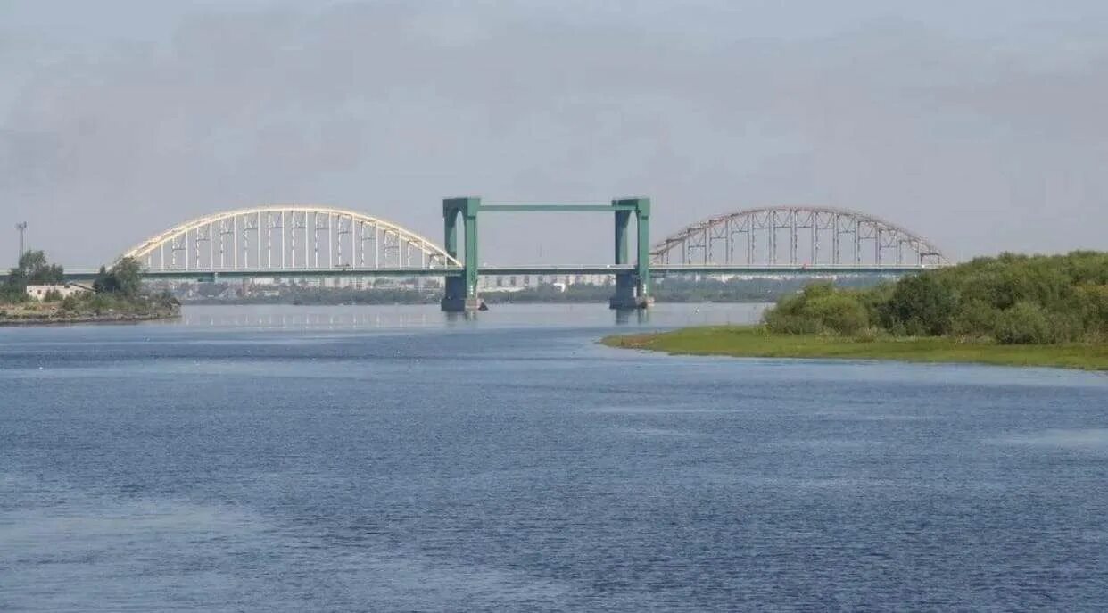 Краснофлотский мост фото В ночь с 7 на 8 января Краснофлотский мост в Архангельске закроют для проезда тр