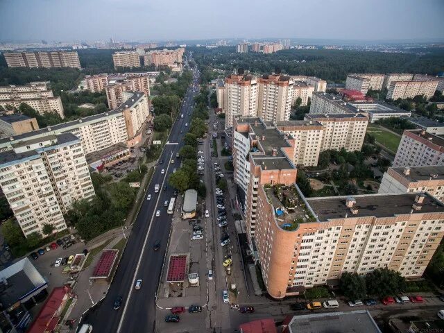 Красногорск фото улиц На крыше красногорской многоэтажки нашли пляж - ЯПлакалъ