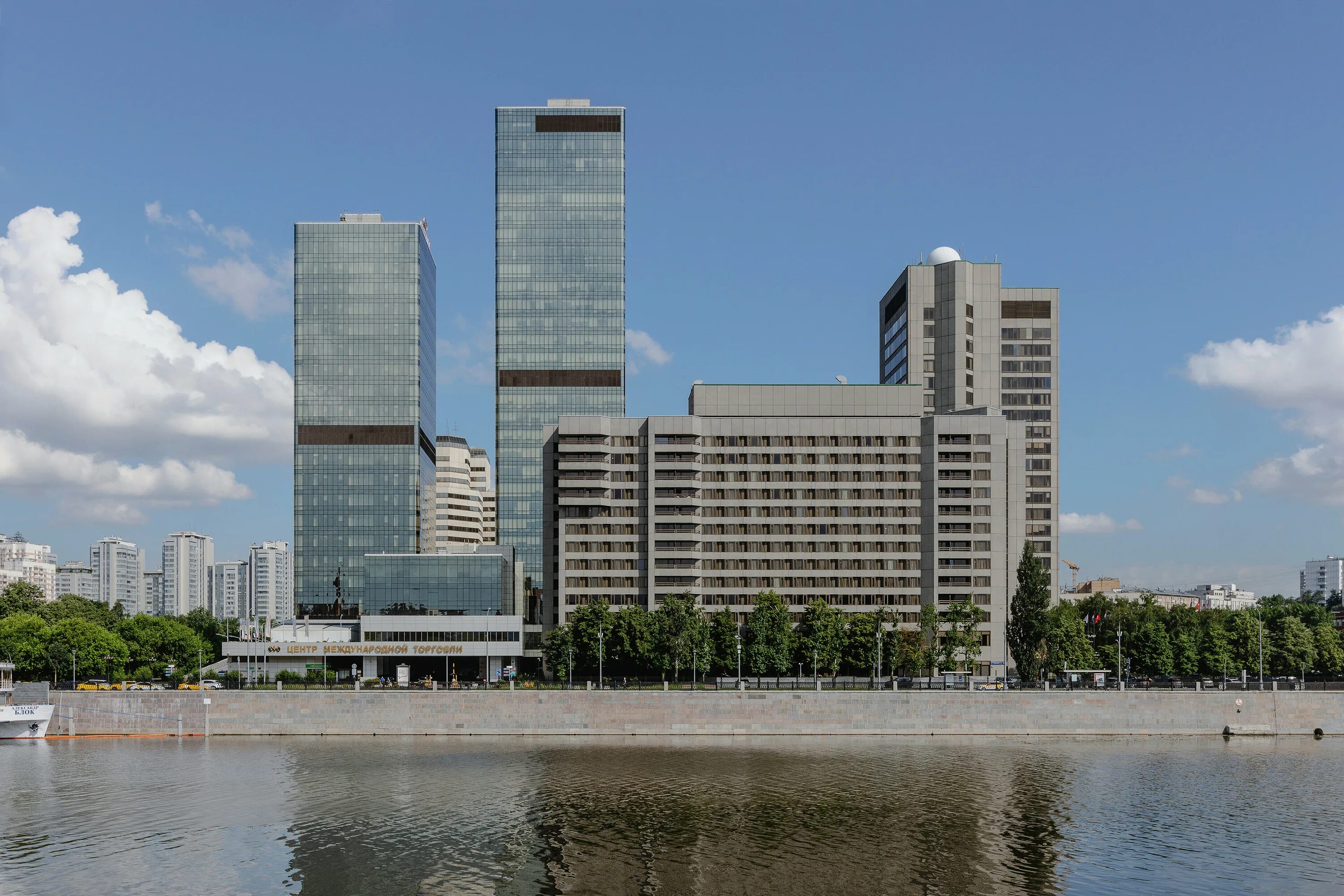 Краснопресненская набережная 12 фото Panorama: Прав - и точка, registration and liquidation of enterprises, Moscow, K