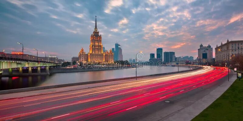 Краснопресненская набережная москва фото 1,250 гостиница украина Moscow стоковые фото - бесплатные и стоковые фото RF от 